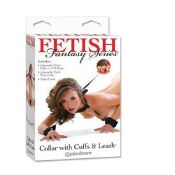 SERIE DE FANTASÍAS FETICHISTAS - COLLAR CON ESPOSAS Y CORREA