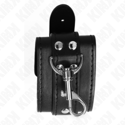KINK - SUJECIONES DE MUÑECA PARA MAZMORRA CON CIERRE NEGRAS AJUSTABLES 21-28 CM X 5.5 CM